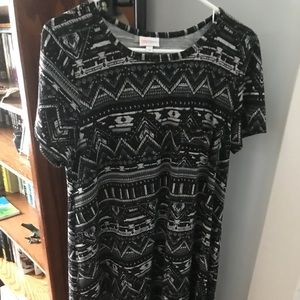 Lularoe M Carly dress